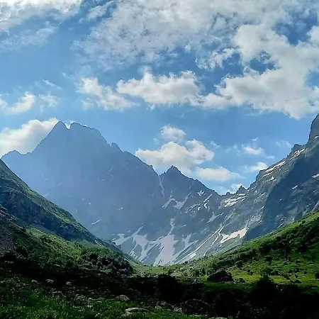 בית נופש Maison Dans Les Alpes - Les 12 Sommets *