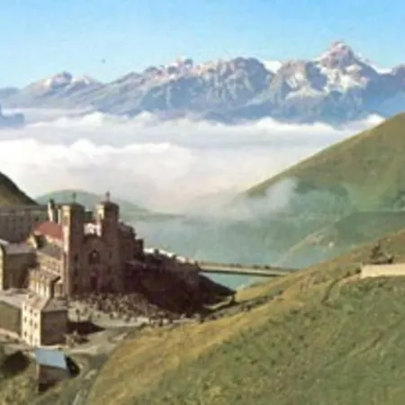 Maison Dans Les Alpes - Les 12 Sommets * Ponsonnas