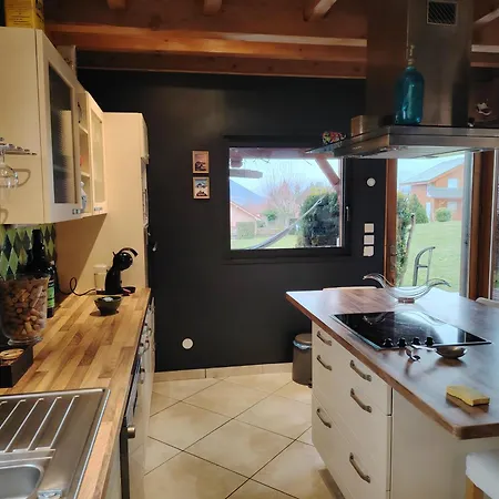 Maison Dans Les Alpes - Les 12 Sommets