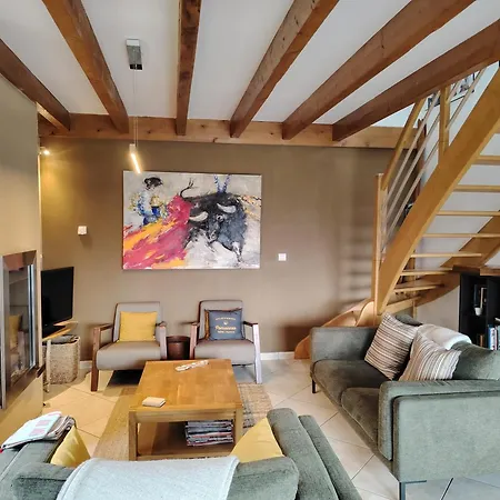 Maison Dans Les Alpes - Les 12 Sommets