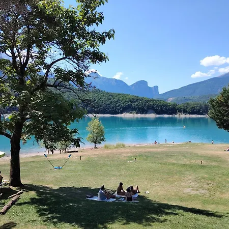 Holiday home Maison Dans Les Alpes - Les 12 Sommets *